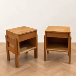 Paire de chevets en bois années 60