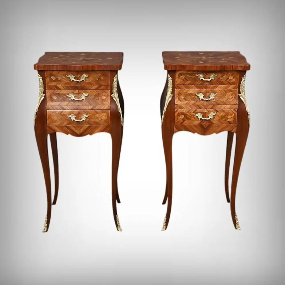 Paire de chevets en marqueterie, style Louis XV – Milieu XXe