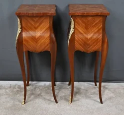 Paire de chevets en marqueterie, style Louis XV – Milieu XXe