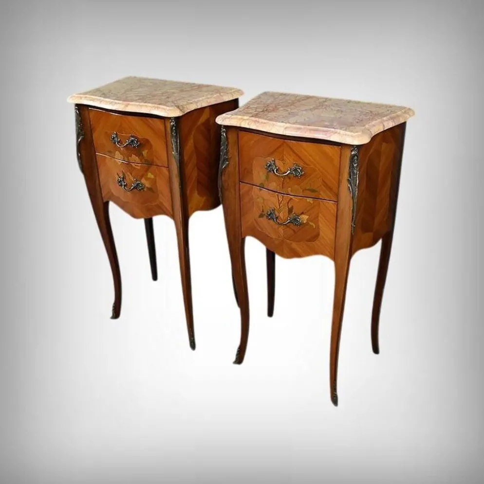 Paire de chevets en marqueterie de bois de rose, style Louis XV – 2ème partie XXe