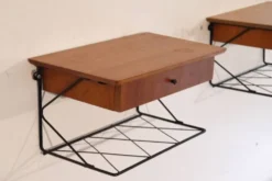 Paire de chevets flottants en teck 1960