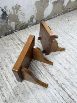 Paire de chevets muraux modernistes constructivistes