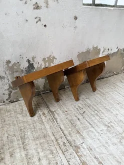 Paire de chevets muraux modernistes constructivistes