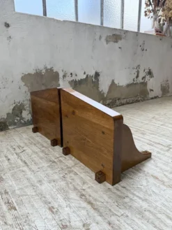 Paire de chevets muraux modernistes constructivistes