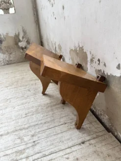 Paire de chevets muraux modernistes constructivistes