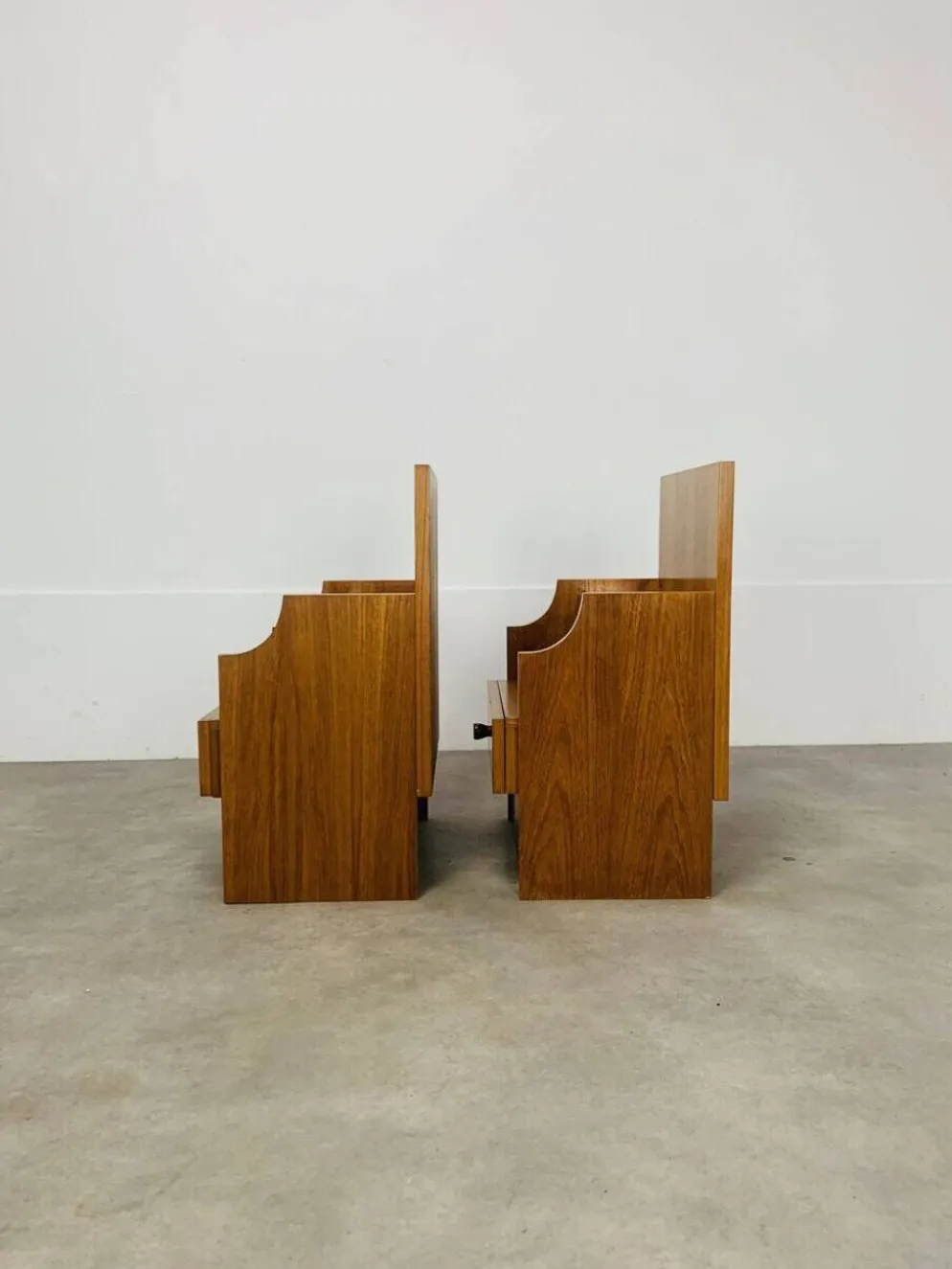 Paire de chevets scandinaves en teck, années 60