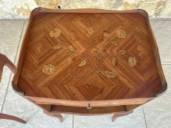 Paire de chevets , Style Louis XV en Palissandre