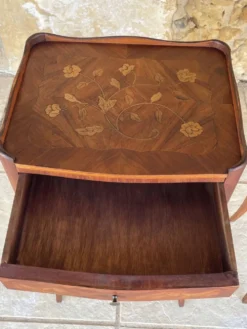 Paire de chevets , Style Louis XV en Palissandre