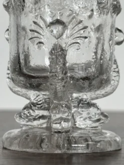 Paire de coquetiers anciens en verre moulé