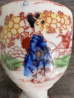 Paire de coquetiers anciens en porcelaine japonaise Kutani