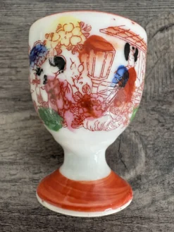 Paire de coquetiers anciens en porcelaine japonaise Kutani