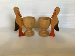 Paire de coquetiers cigognes en bois