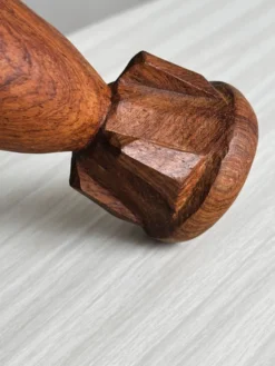 Paire de coquetiers en bois