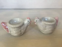 Paire de coquetiers poules