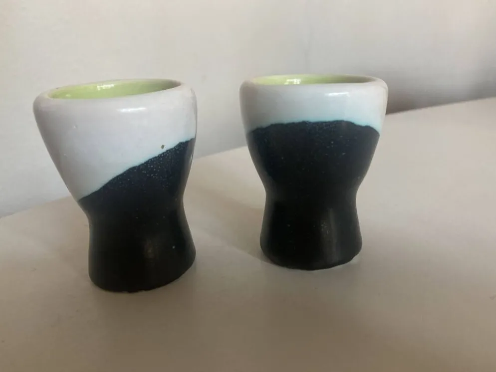 paire de coquetiers Vallauris 196O doublés verts