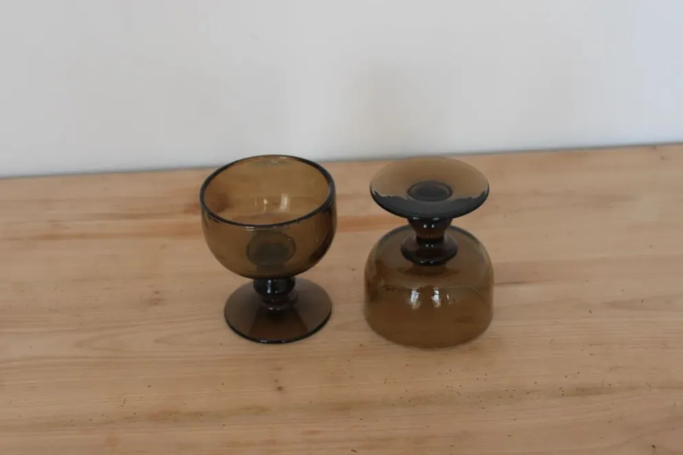 Paire de coupes vintage en verre fumé brun – années 60-70