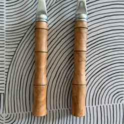 Paire de couverts en inox et buis