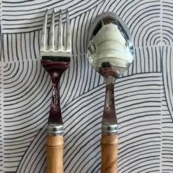 Paire de couverts en inox et buis