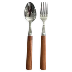 Paire de couverts en inox et olivier