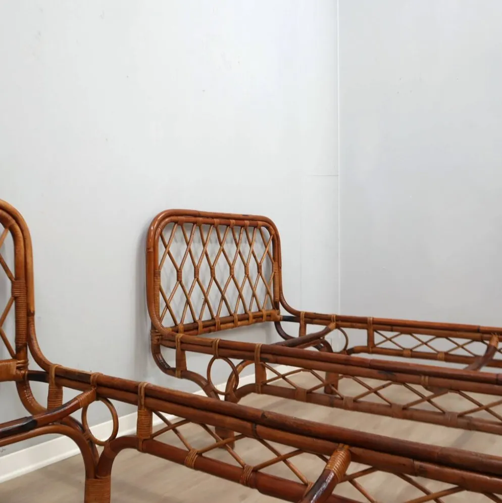 Paire de daybeds en rotin Malacca de Franca Helg Bonacina des années 1960