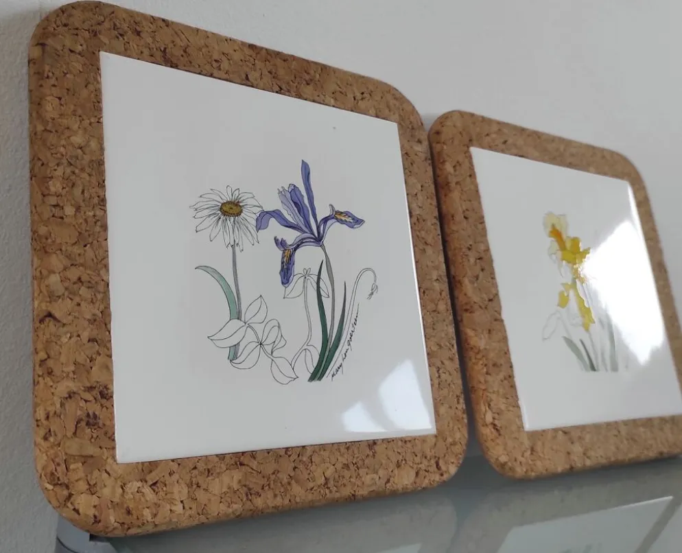 Paire de dessous de plat vintage botaniques en céramique et liège – Si