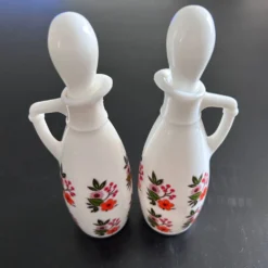 Paire de flacons décor floral