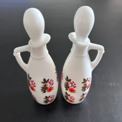 Paire de flacons décor floral