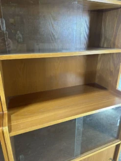 Paire de grande bibliothèques vitrines vintage en bois – années 60/70
