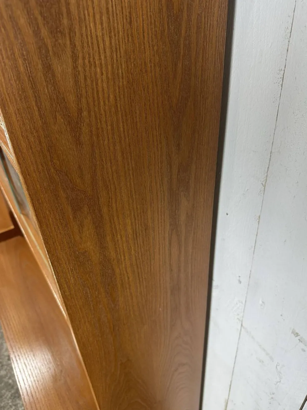 Paire de grande bibliothèques vitrines vintage en bois – années 60/70