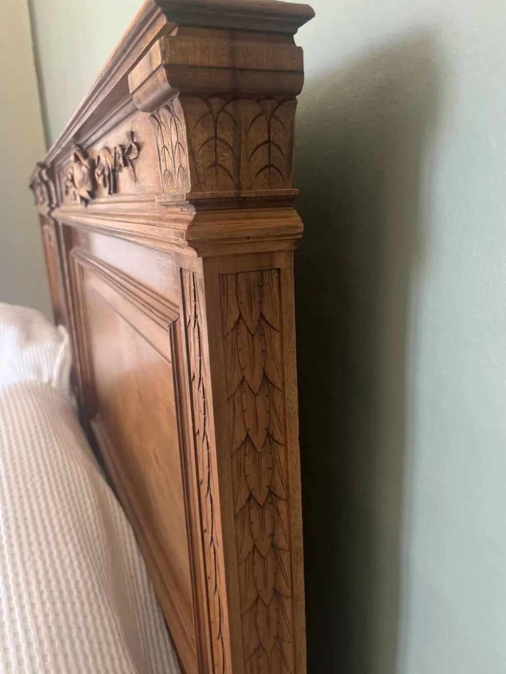 Paire de lits anciens en bois massif - Style 1900 / Campagne chic