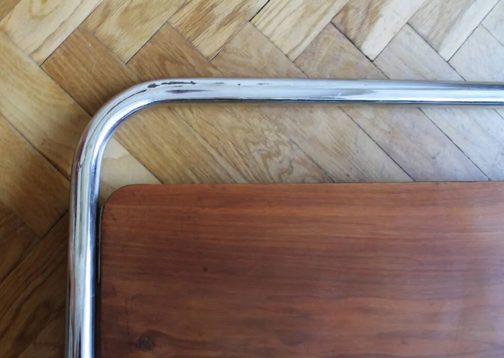 Paire de lits modernistes des années 1930