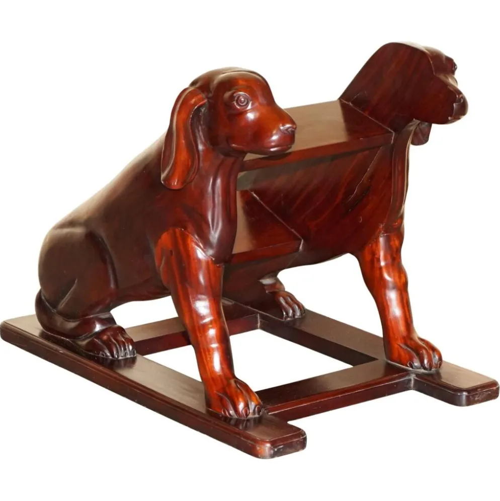 Paire de marches de bibliothèque en bois dur avec chiens sculptés, style Regency