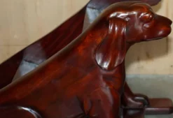 Paire de marches de bibliothèque en bois dur avec chiens sculptés, style Regency