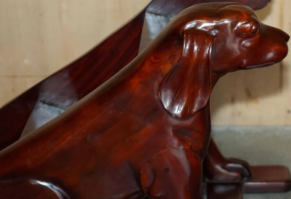 Paire de marches de bibliothèque en bois dur avec chiens sculptés, style Regency
