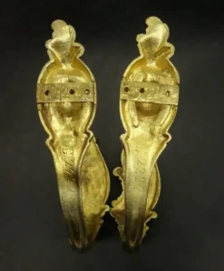 Paire d'embrasses style Rocaille / Rococo du XIXe - bronze doré