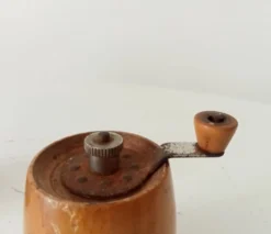 Paire de moulins a poivre vintage Marlux pour déco