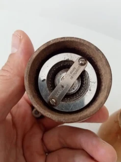 Paire de moulins a poivre vintage Marlux pour déco