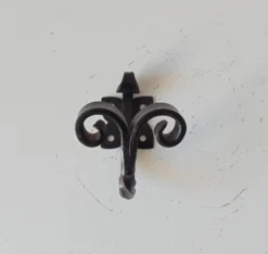 Paire de patère porte manteau mural rustique brutaliste fer forgé
