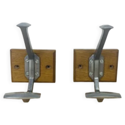 Paire de patères aluminium vintage