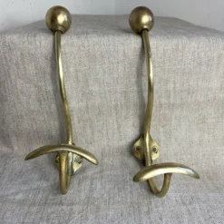 Paire de patères boule et crochet en laiton