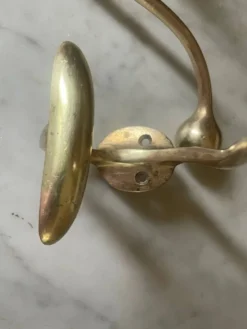 Paire de patères boules en laiton, XIXème