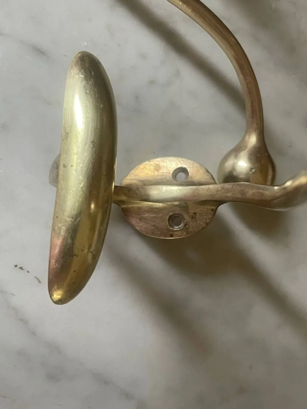 Paire de patères boules en laiton, XIXème