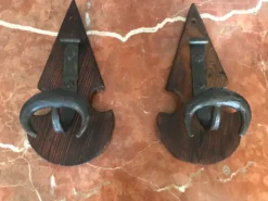 Paire de patères brutaliste