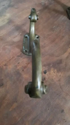 Paire de patères en bronze