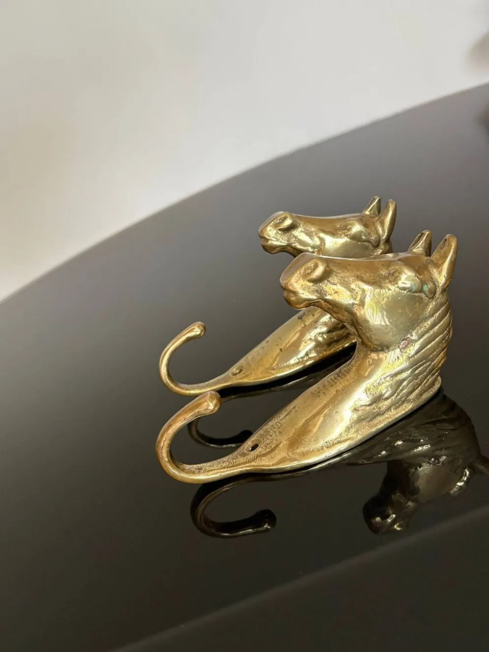 Paire de patères en bronze - Italie, années 1950