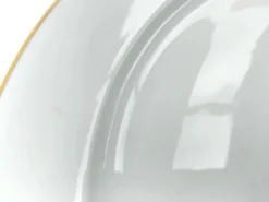 Paire De Plats Ronds Avec Liseret Doré En Porcelaine Blanche D : 29,5 Cm