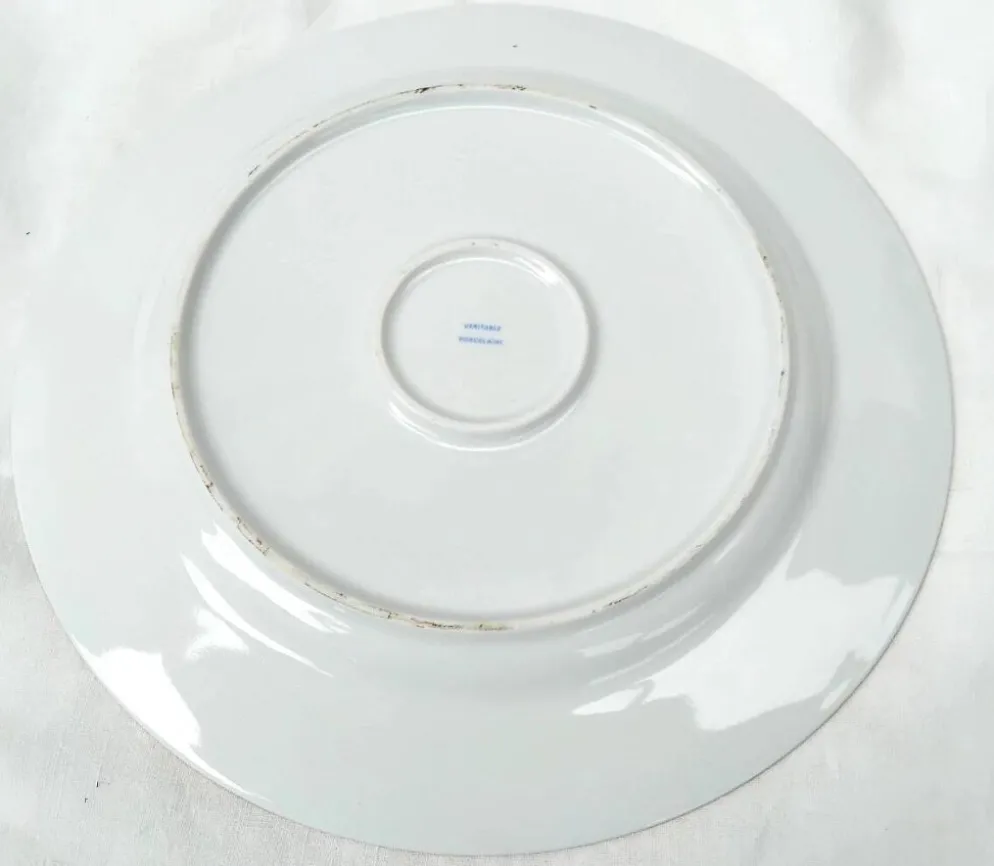 Paire De Plats Ronds Avec Liseret Doré En Porcelaine Blanche D : 29,5 Cm