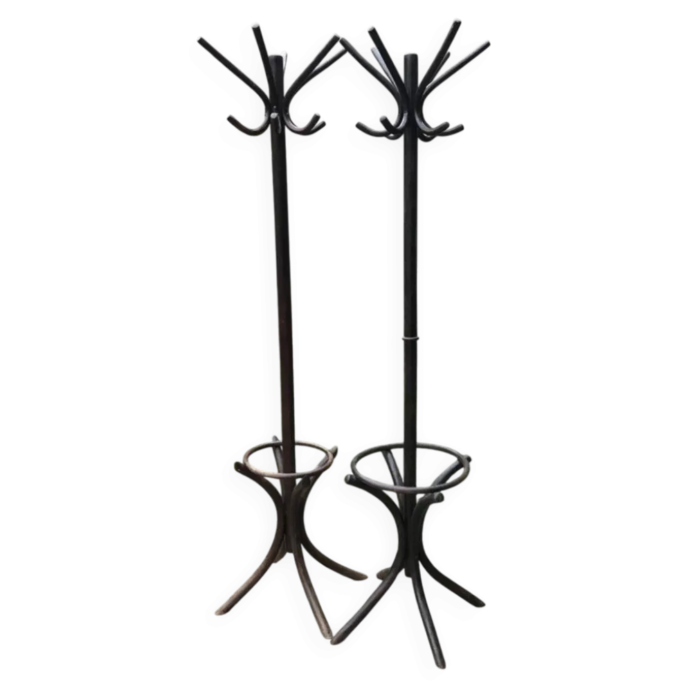 Paire de portants Thonet hongrois en bois marron, 1930s — élancés avec porte-parapluie