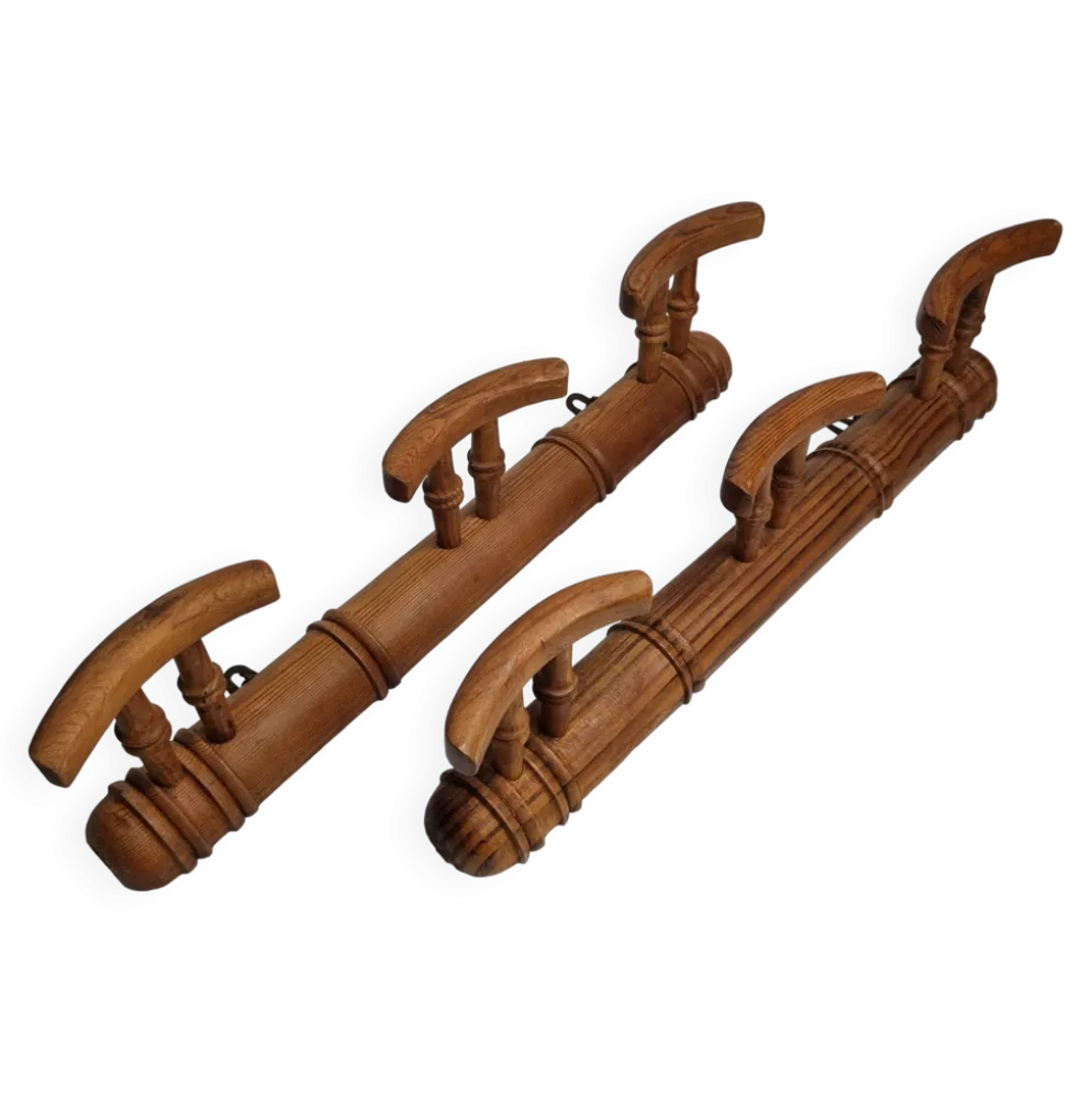 Paire de portemanteaux en bois tourné à l'imitation du bambou, 50 cm