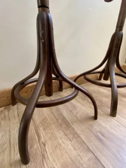 Paire de porte manteaux miniatures style Bauman